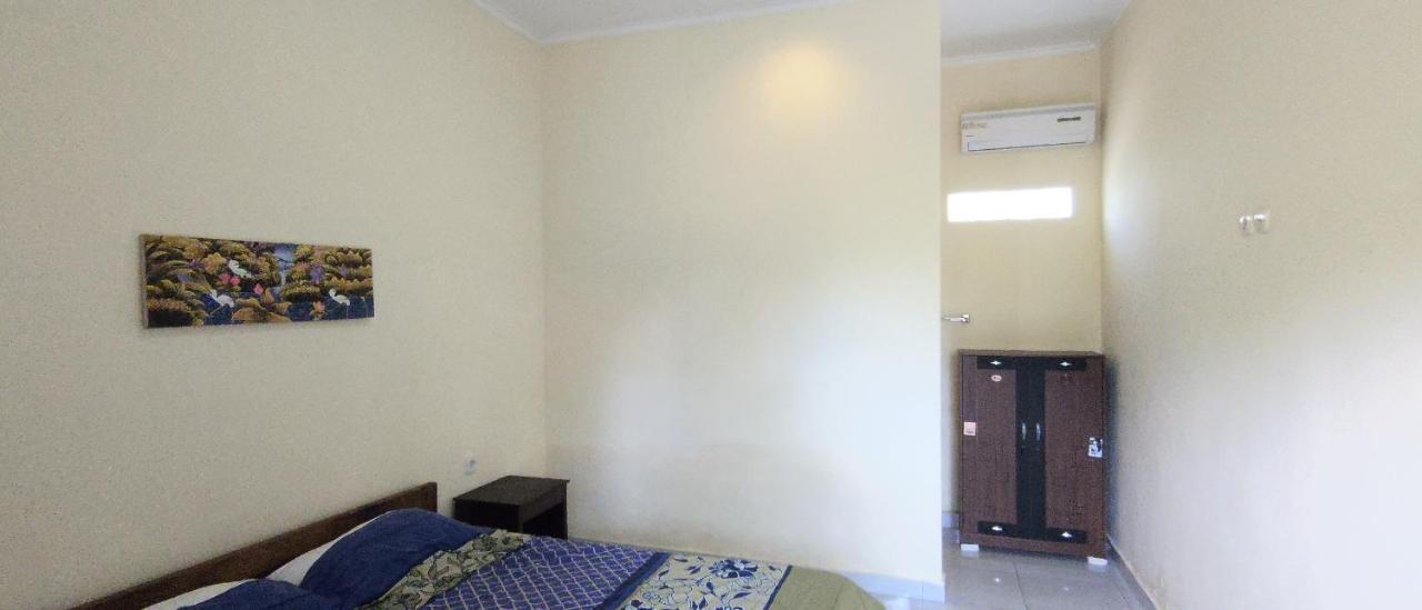 Jero Harum Homestay Krambitan Esterno foto